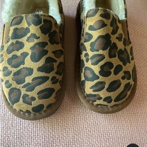 Leopard Print Kids Slip-On Shoes Little girl size 10 New without box